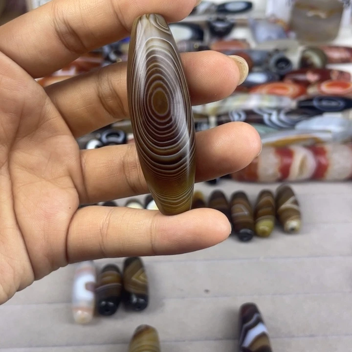 单***真玛瑙/玉髓散珠kkkll