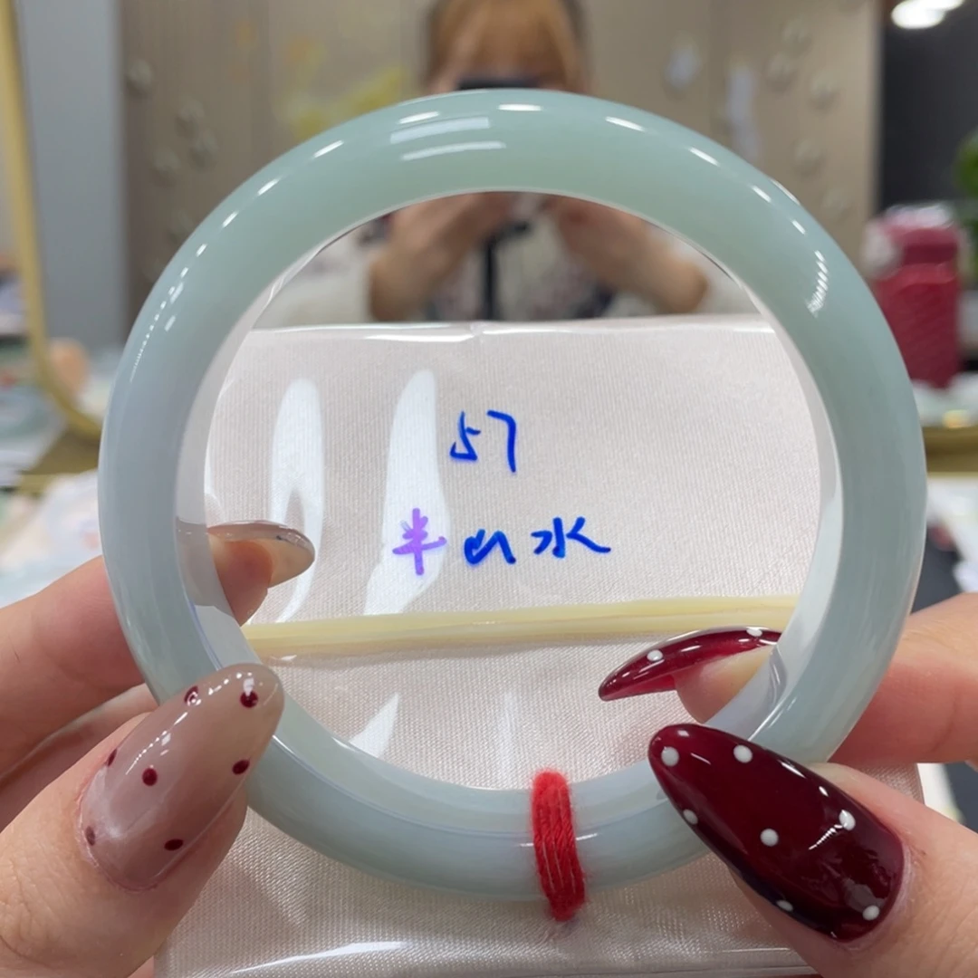 未镶嵌手镯翡翠翡翠