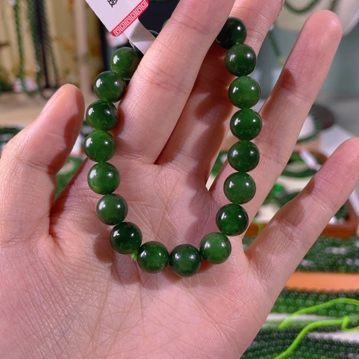 和田玉（碧玉）未镶嵌颈饰10