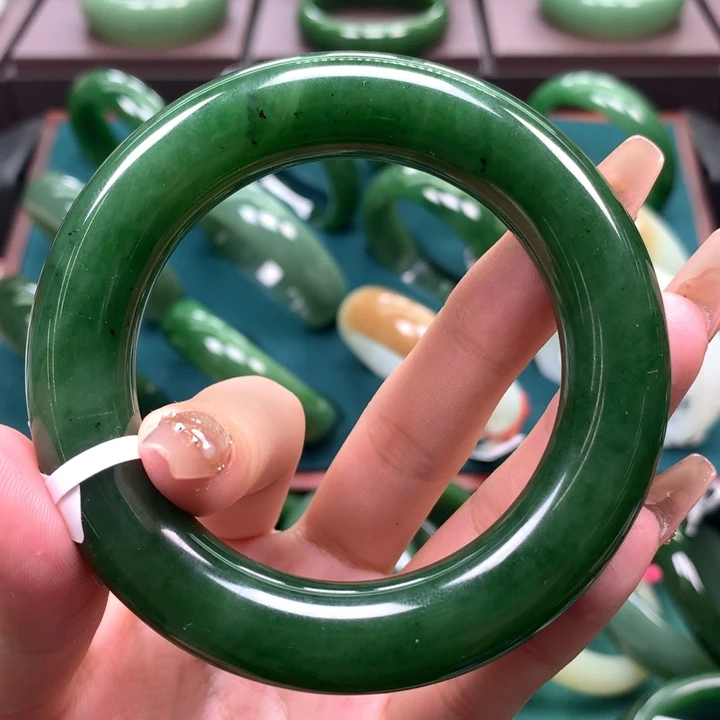 未镶嵌手镯和田玉（碧玉）5354