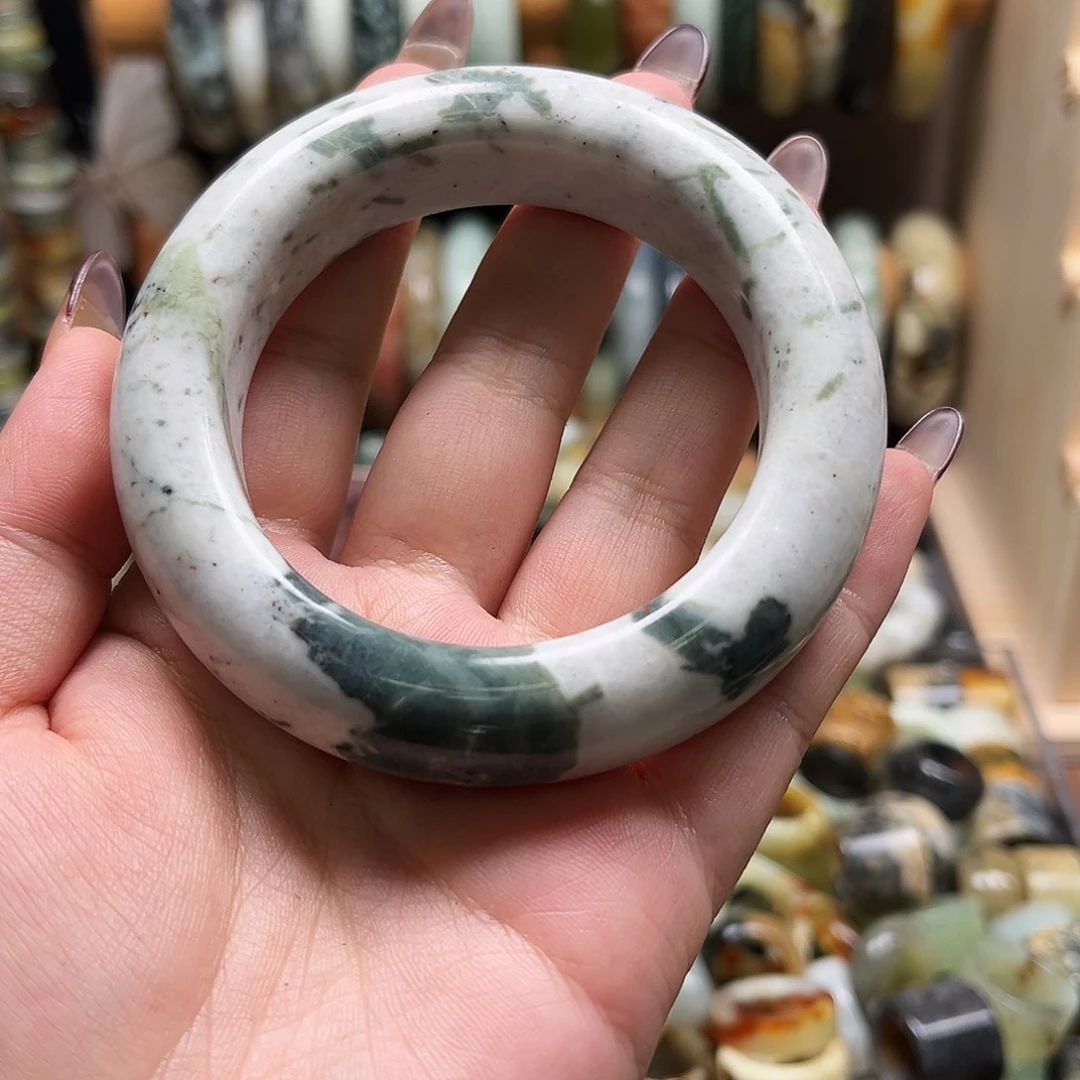 蛇纹石玉未镶嵌手镯56.6