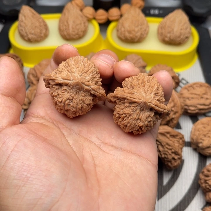 把件文玩核桃百花山40