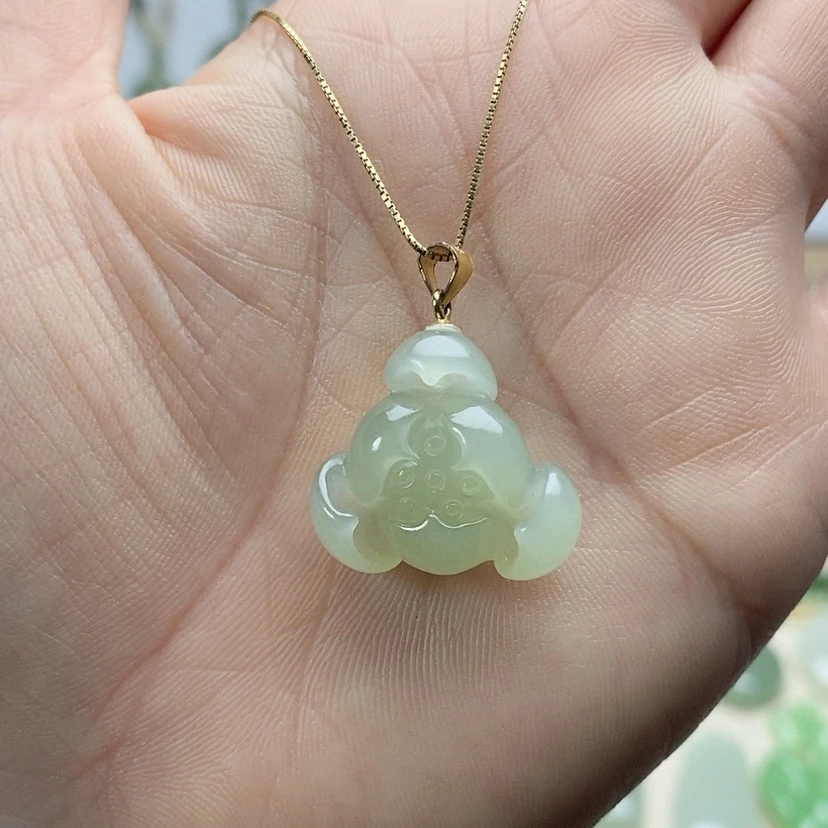 【闪购商品】颈饰银S925镶嵌和田玉