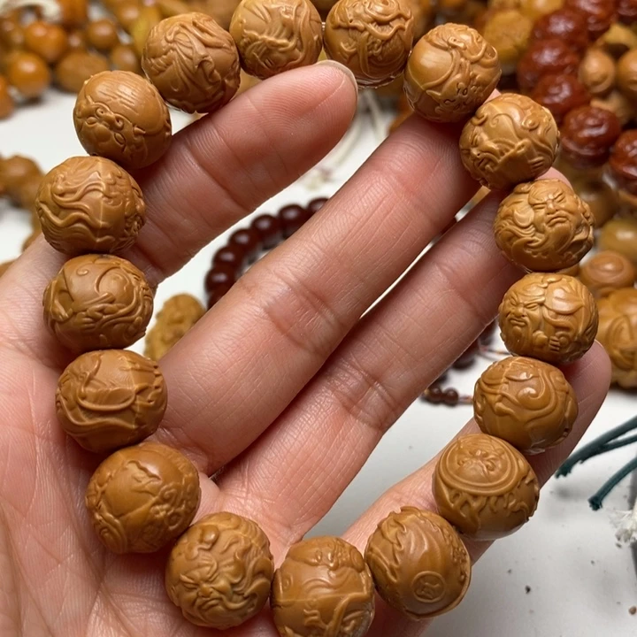 猴头核桃手串关公