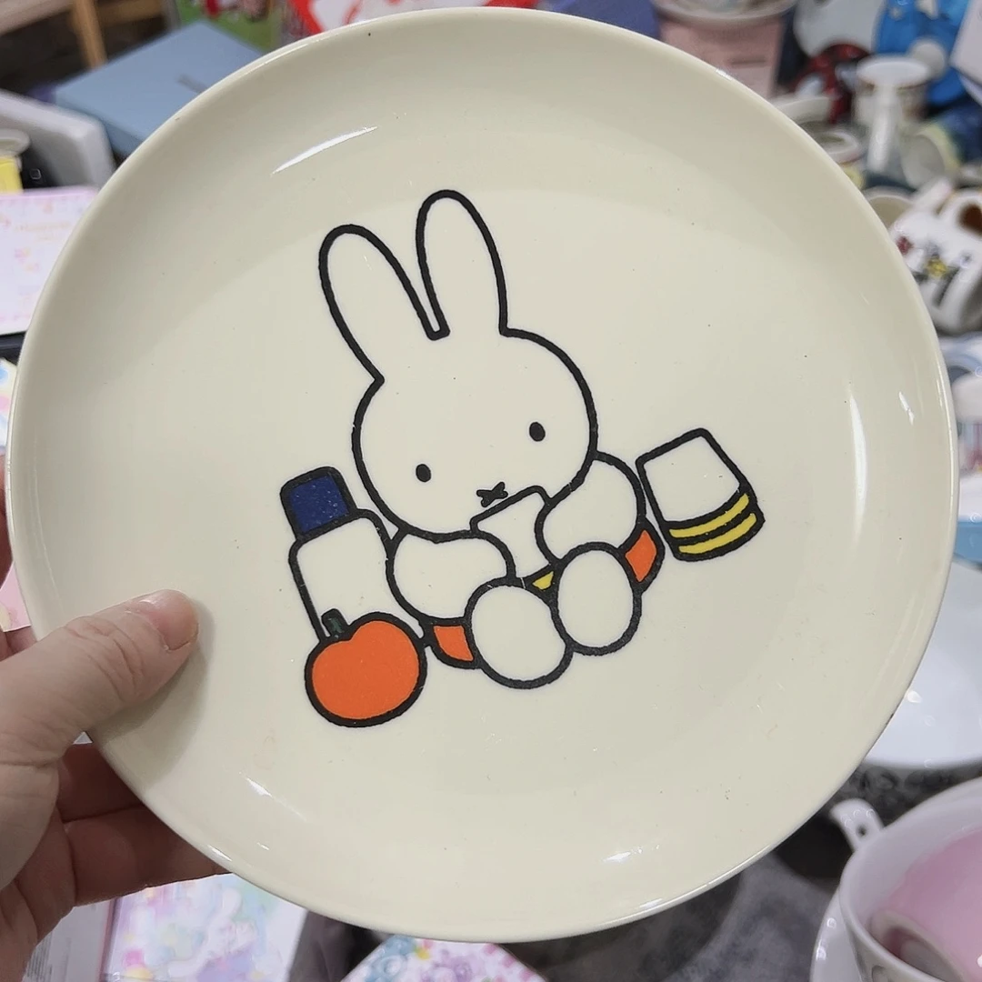 微瑕可爱满20包邮