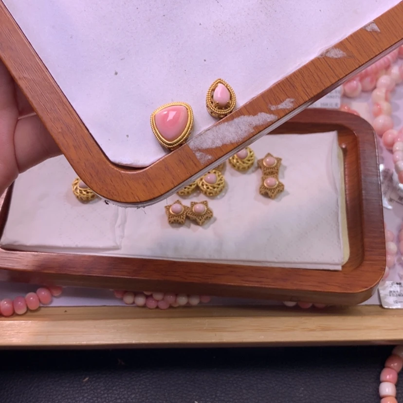 【闪购商品】查罗石颈饰合金福利编号95