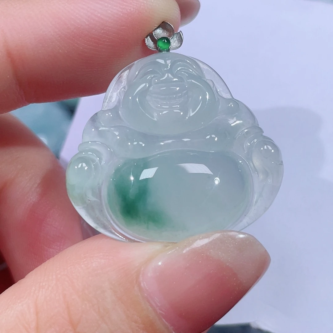 翡翠18K金镶嵌颈饰佛公