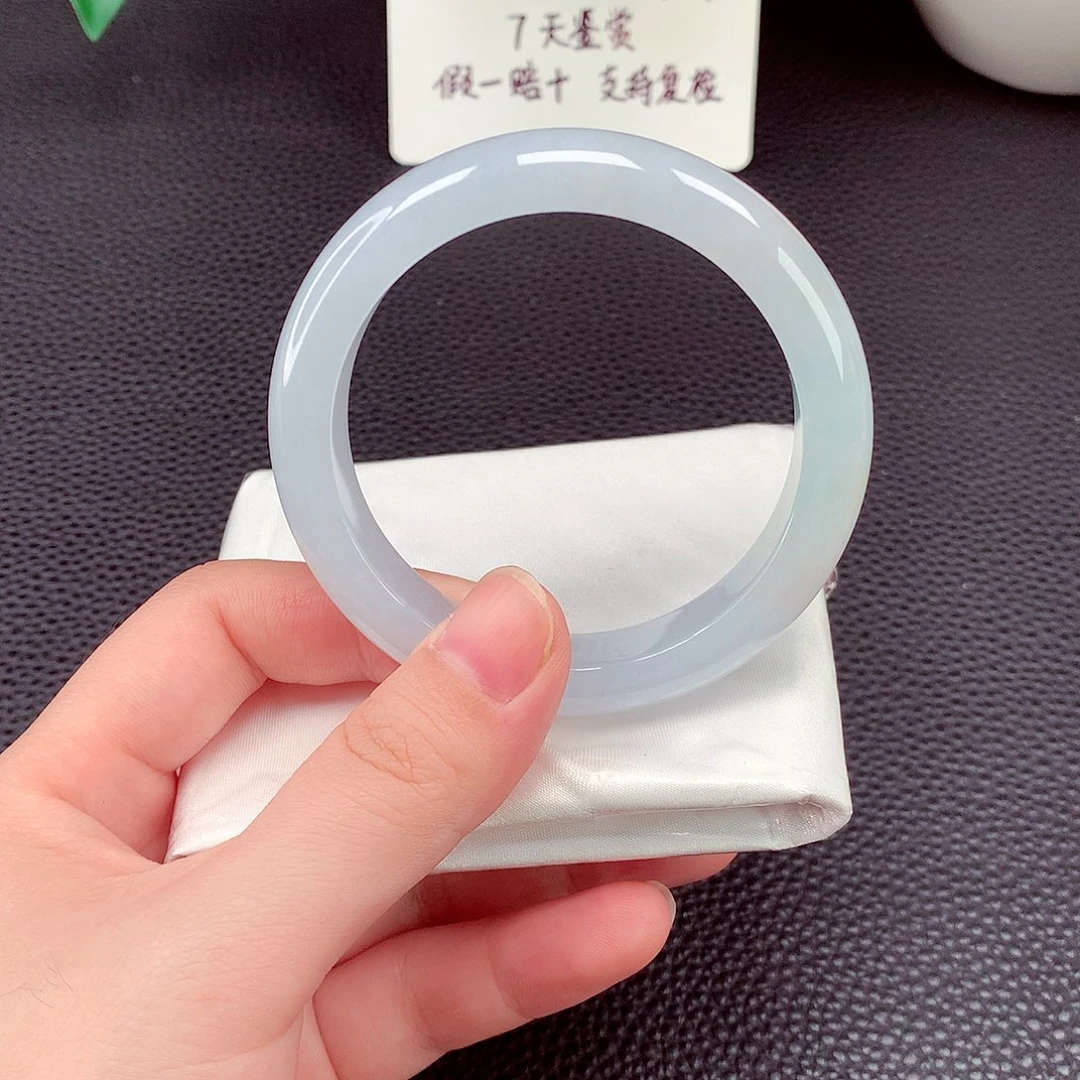 翡翠未镶嵌手镯翡翠