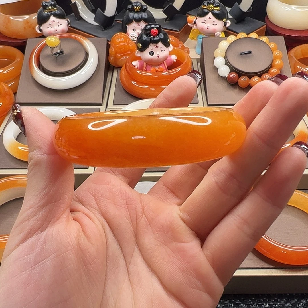 石英质玉（黄龙玉）未镶嵌手镯