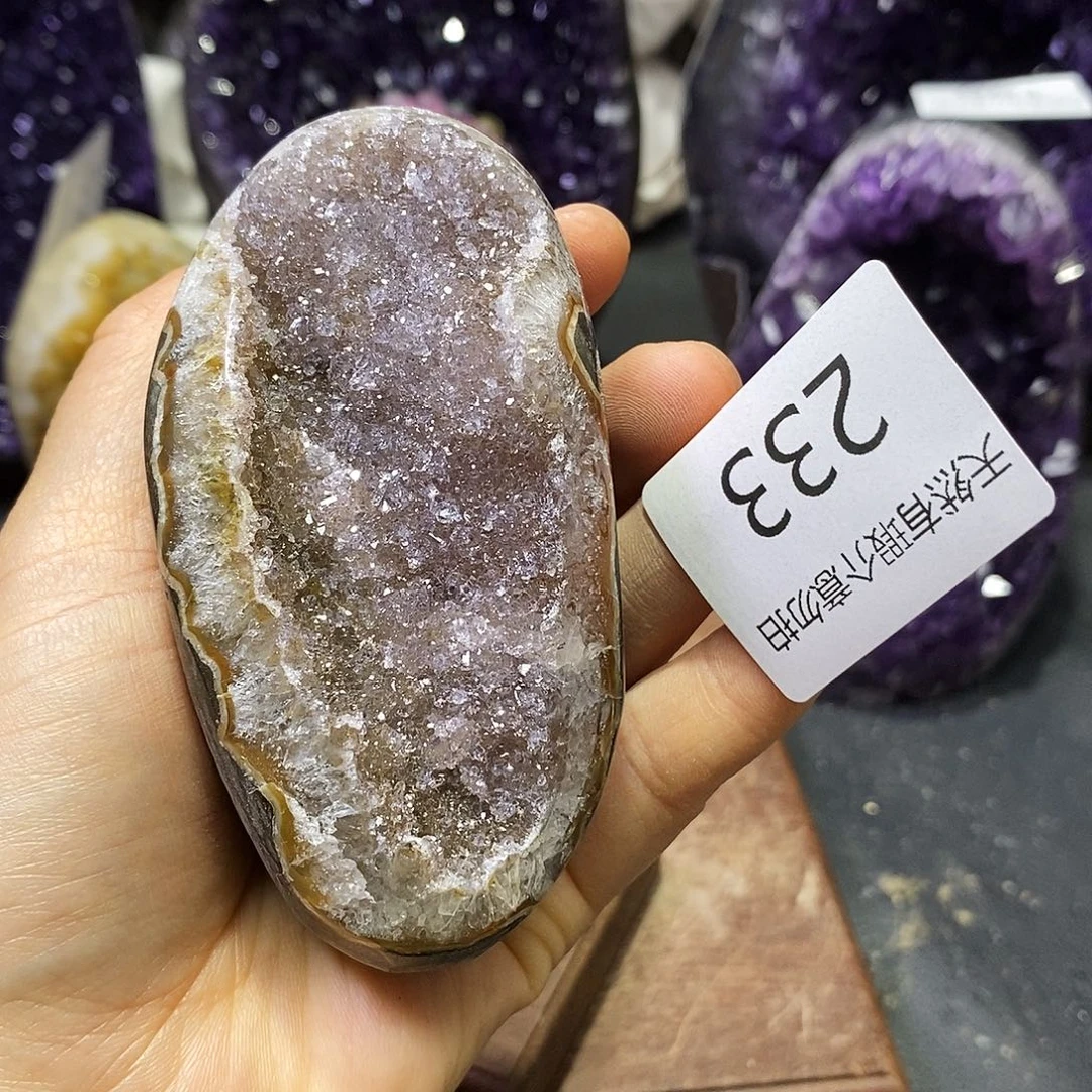 未镶嵌水晶大型摆件（非配饰）