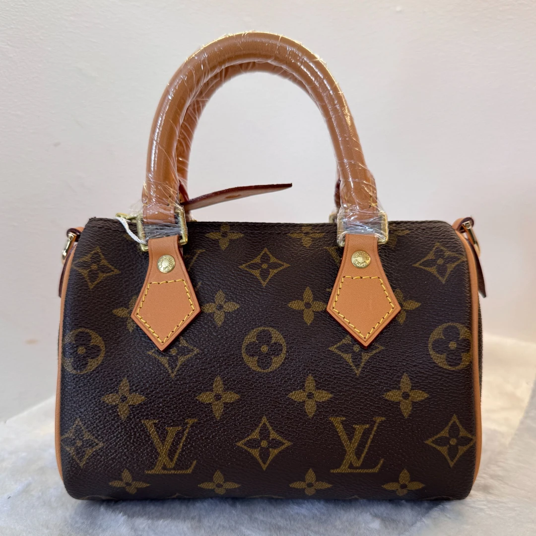 修复品Louis Vuitton/路易威登 speedy 18枕头包腋下包/莉莉臻选2