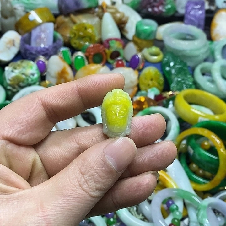 颈饰未镶嵌翡翠缅甸翡翠首饰配饰