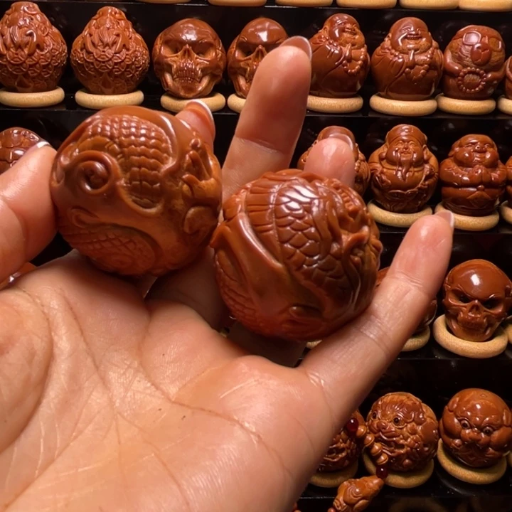 爷***们橄榄核把件8888888