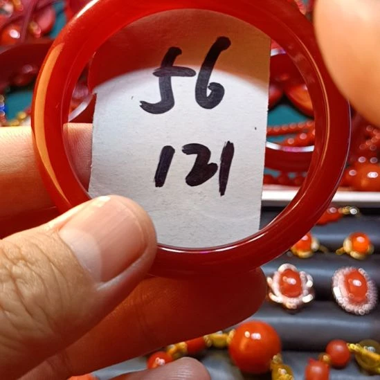 玛瑙/玉髓手镯未镶嵌