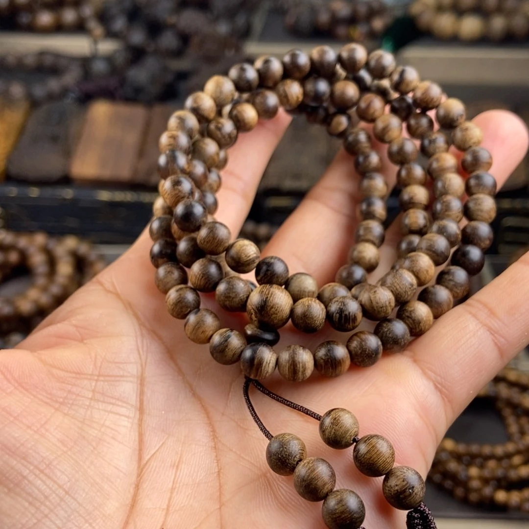 手串沉香思****越南芽庄白虎斑留疤