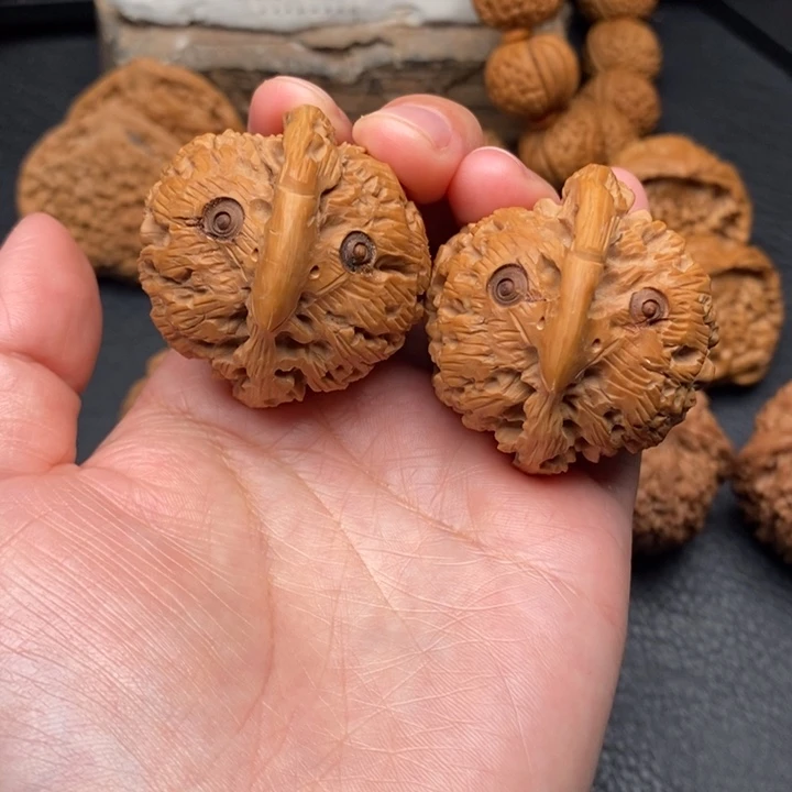 桃核把件尺寸41小鸟