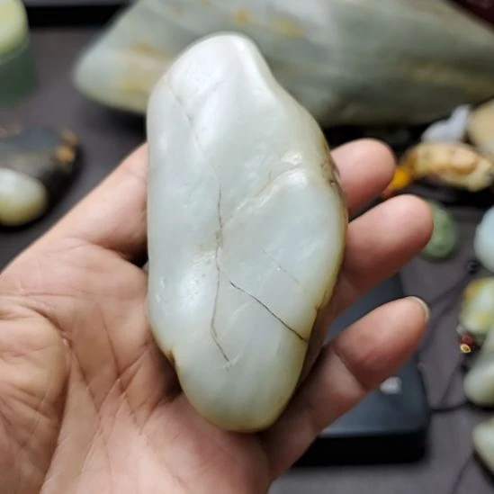 和田玉（糖玉）未镶嵌挂件