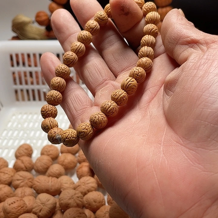 气***疼小桃核野生手串尺寸
