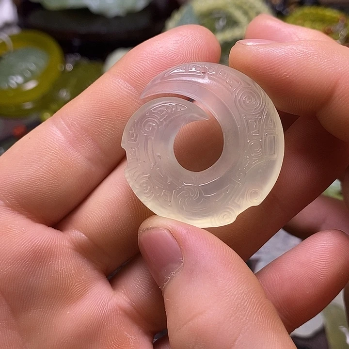 岫玉未镶嵌岫玉挂件