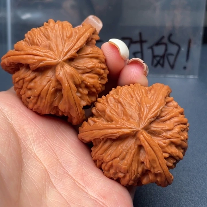 平***儿吊坠文玩核桃白狮子