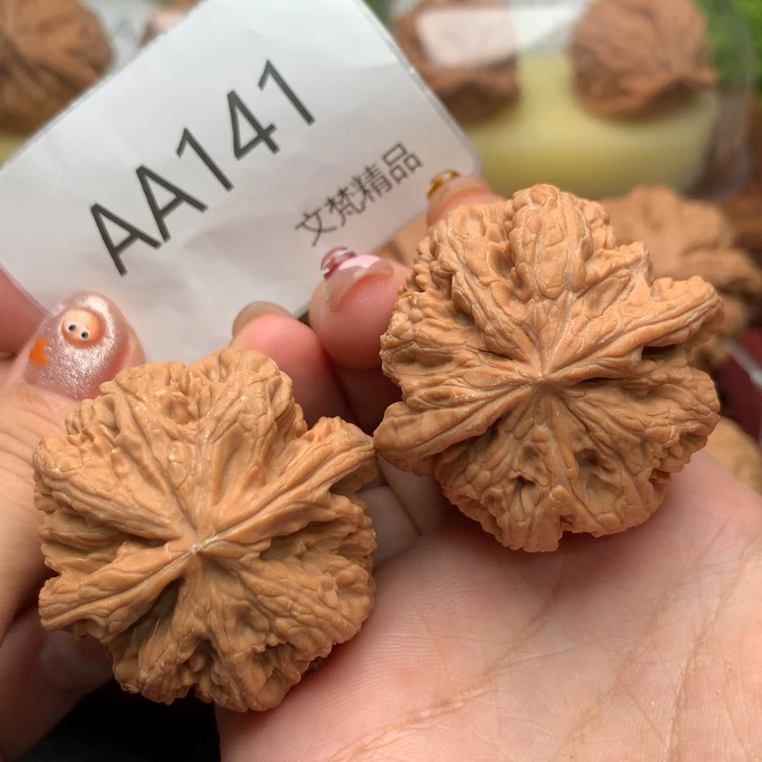 文玩核桃把件全品粗筋43