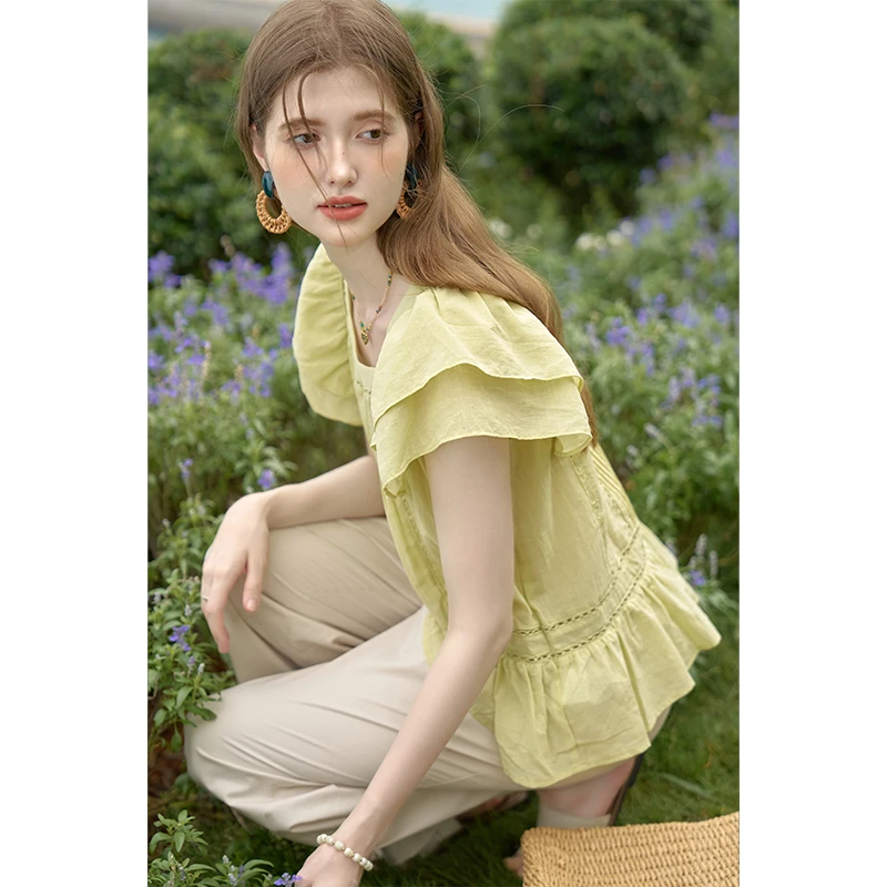 谜秀新品韩系蕾丝镂空飞飞袖小衫衬衫女方领娃娃衫休闲上衣显瘦