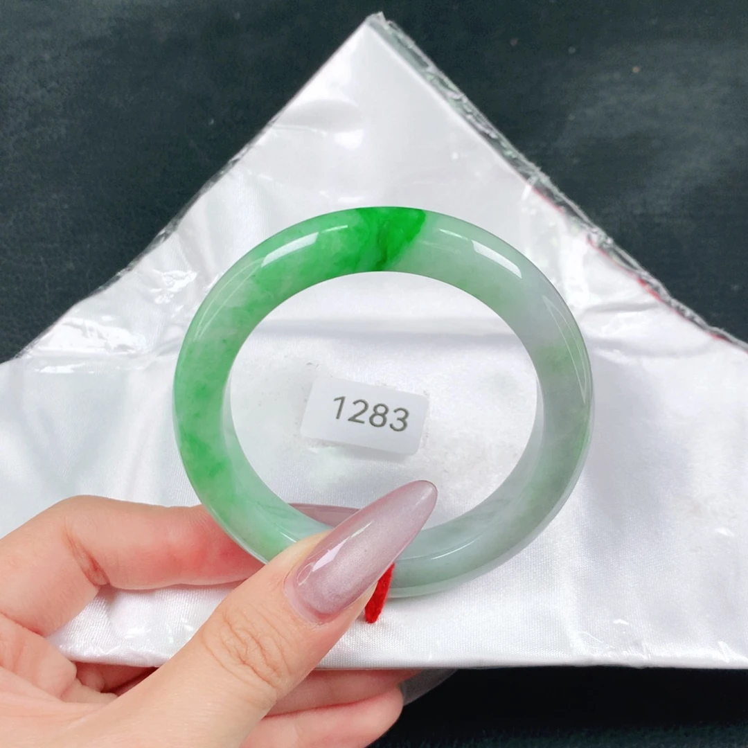 翡翠未镶嵌手镯天然翡翠手镯04