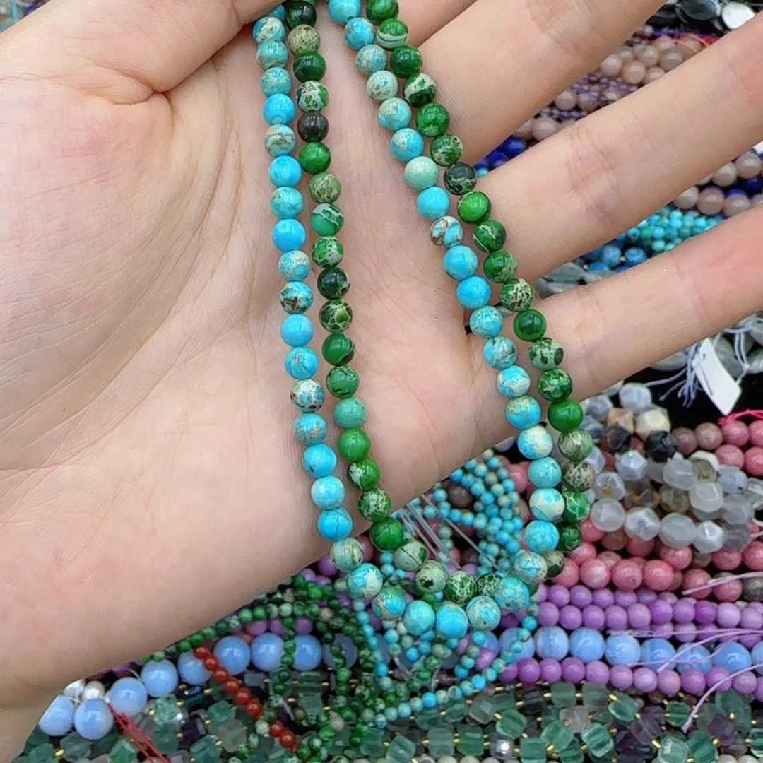 玛瑙/玉髓未镶嵌珠宝半成品龙****姨两条