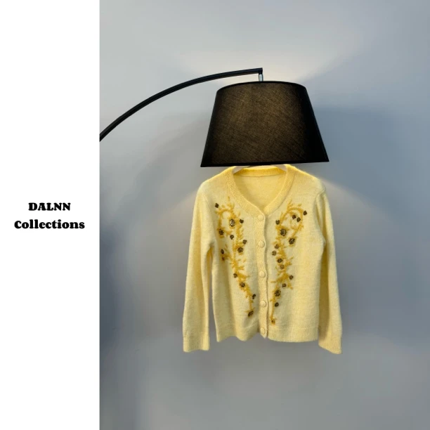DALNN Collections｜香软鸡蛋糕 重工手工串珠复古藤蔓花卉开衫
