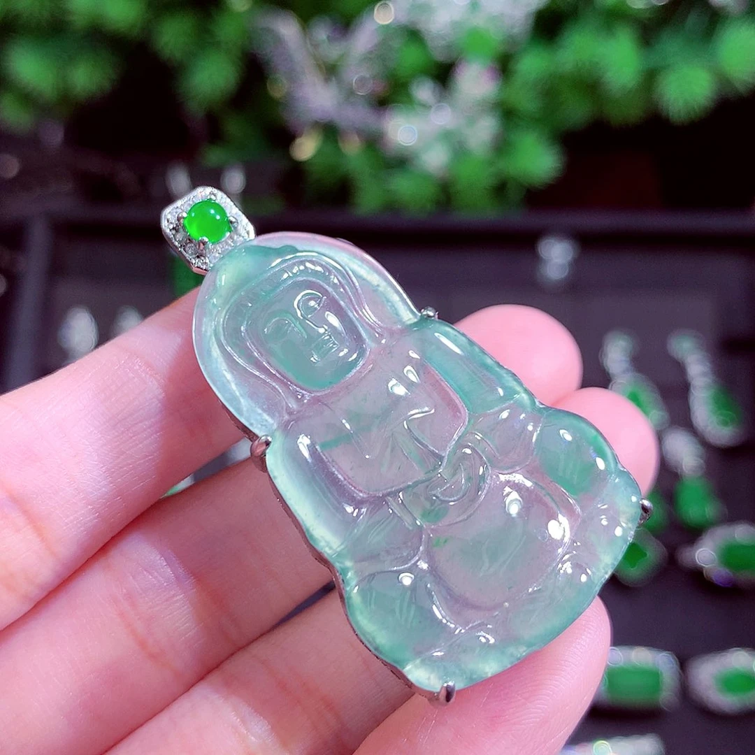 颈饰未镶嵌翡翠天然