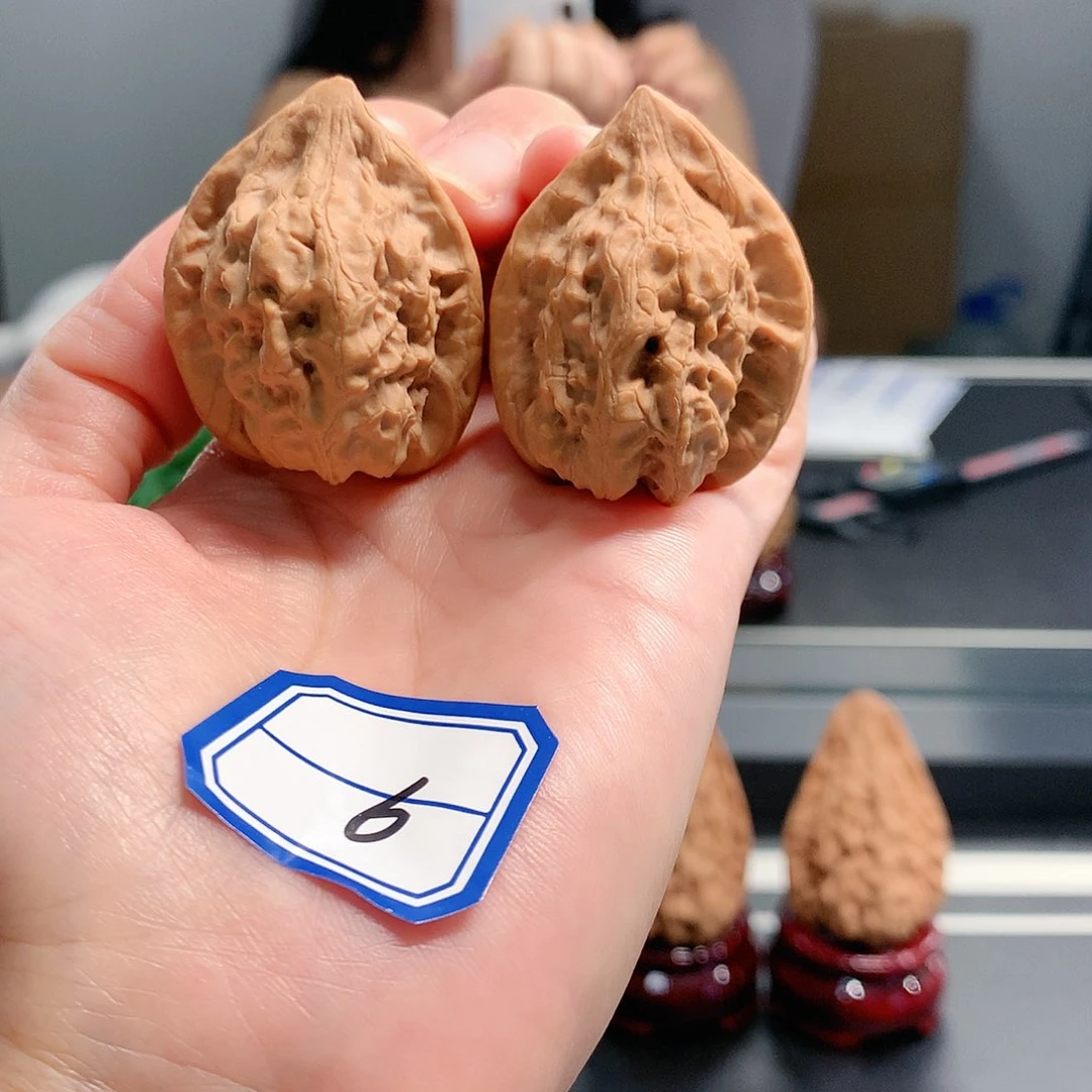 【闪购商品】吊坠文玩核桃鸡心 32尺