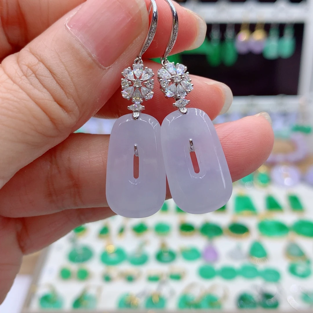 吉***意翡翠18K金镶嵌耳饰