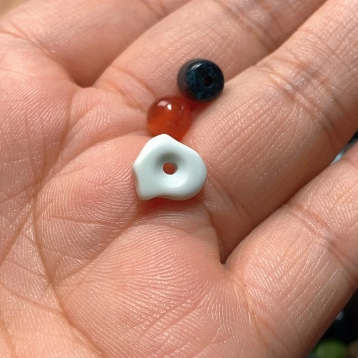 南红玛瑙未镶嵌颈饰