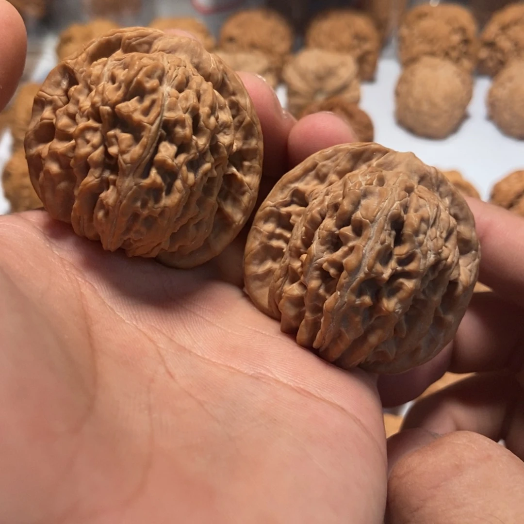 文玩核桃吊坠45全品四座楼。9