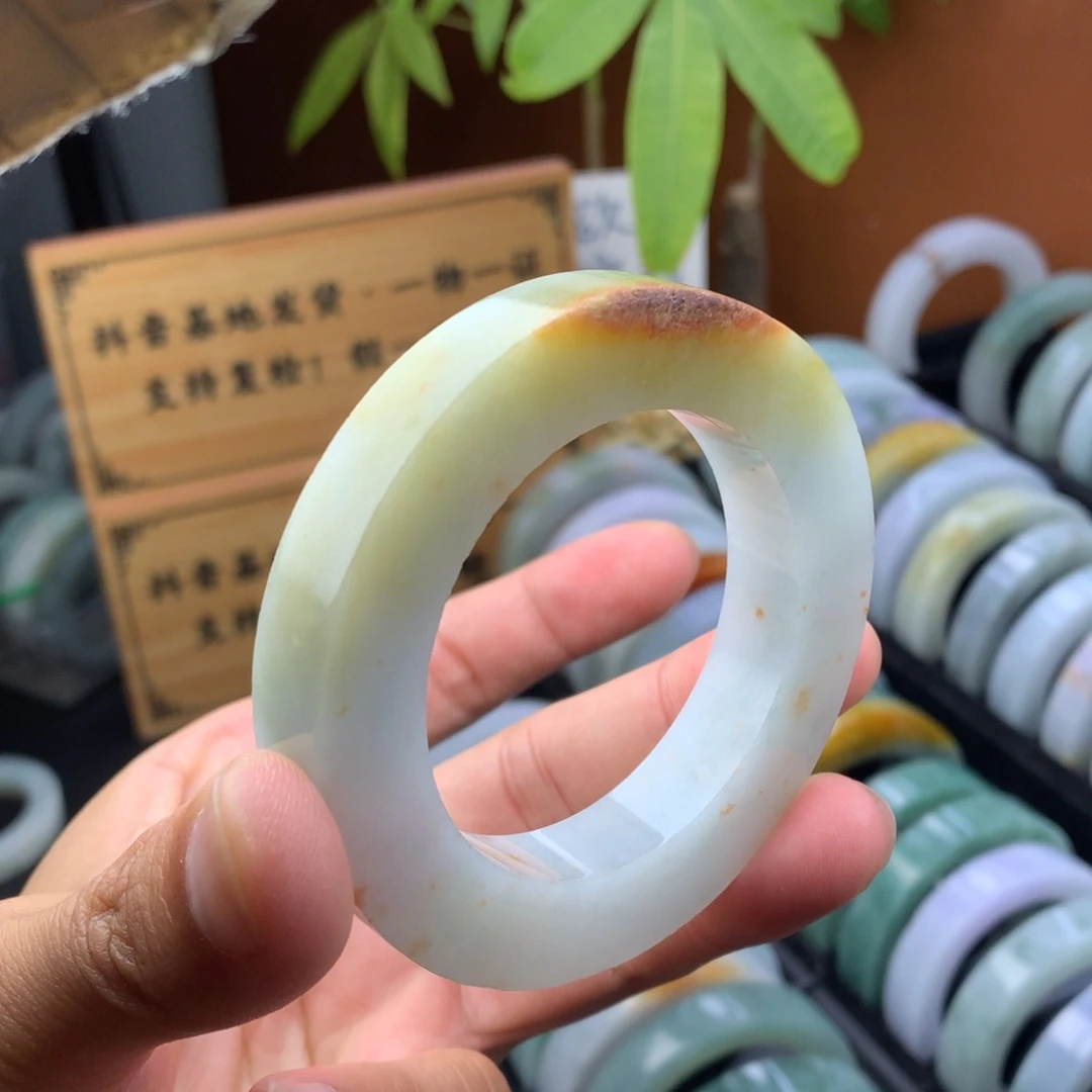 未镶嵌手镯定制翡翠定制手镯