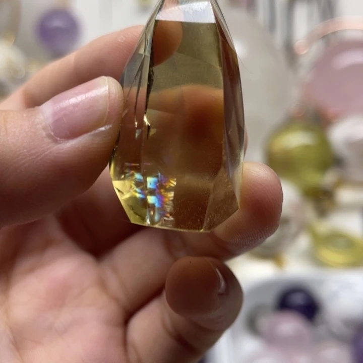 未镶嵌水晶珠宝半成品