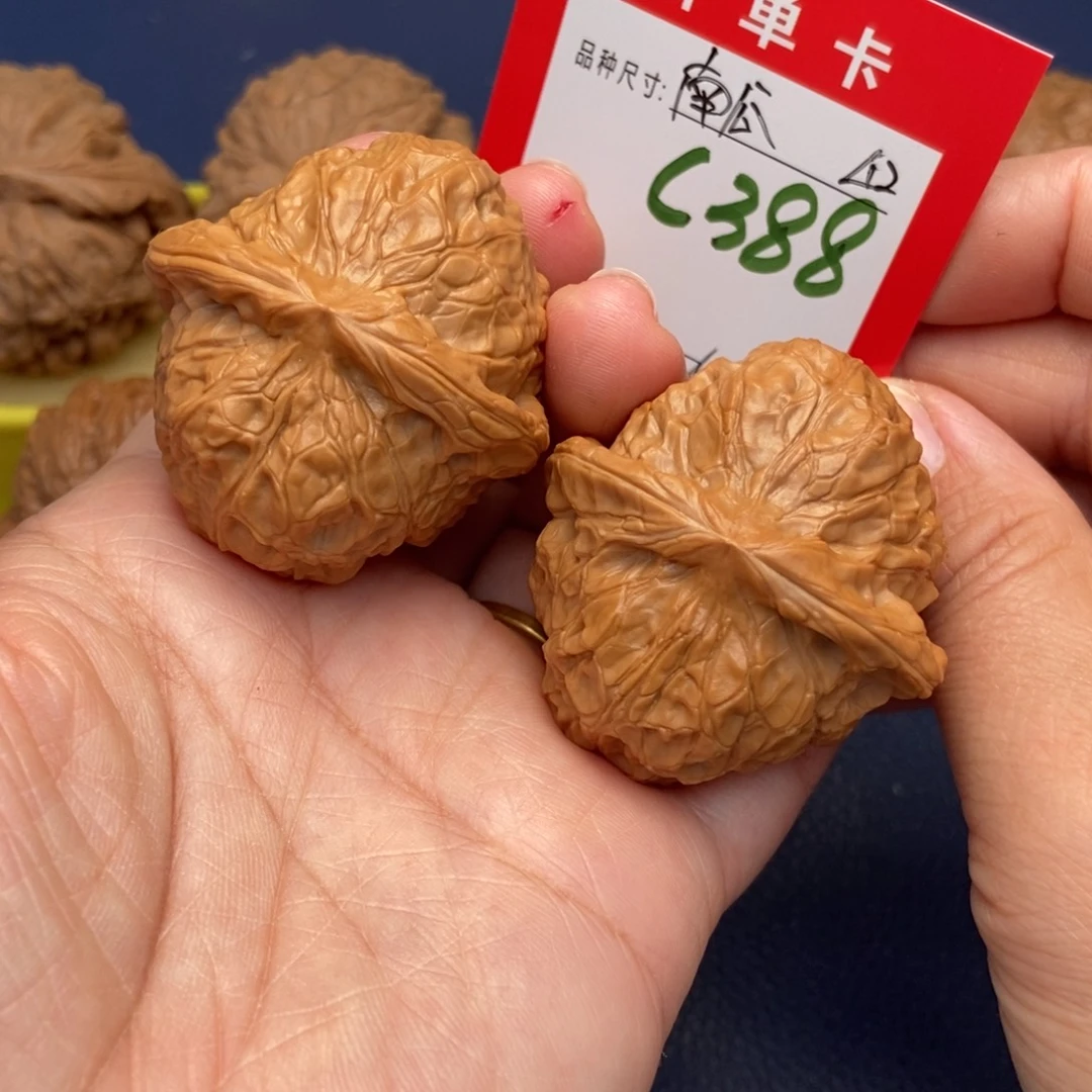吊坠文玩核桃文玩核桃