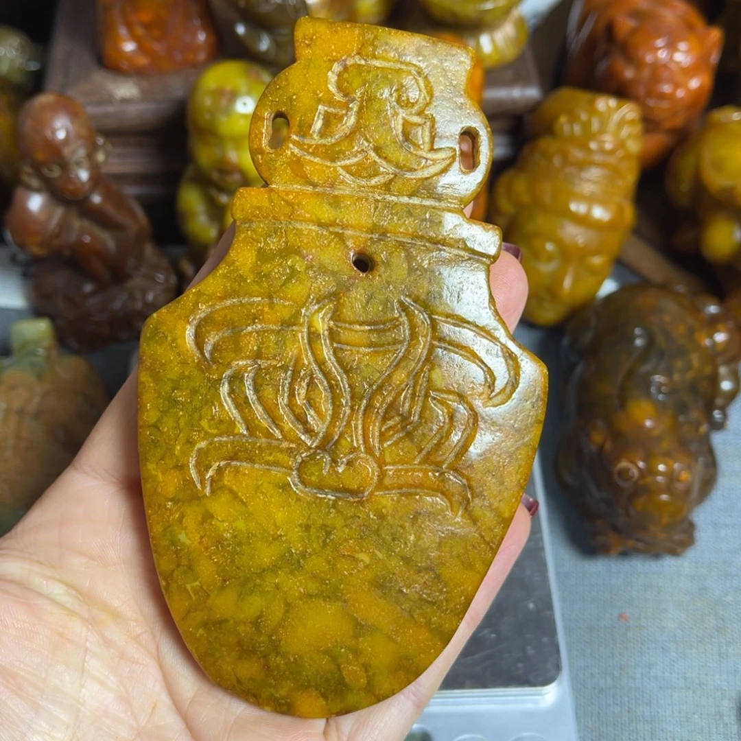 蛇纹石玉合金颈饰