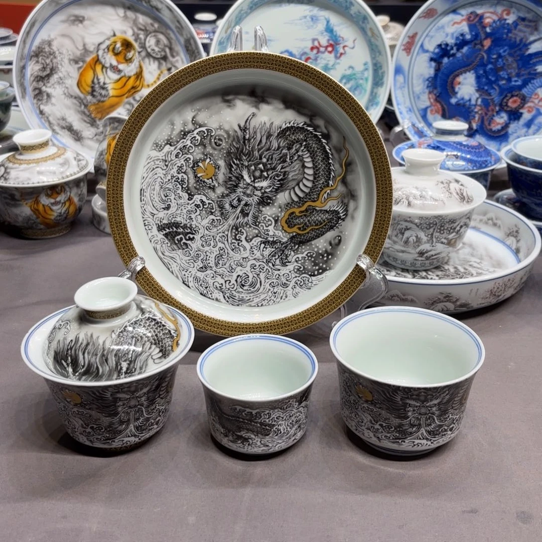 杯子I****o景德镇陶瓷艺术展