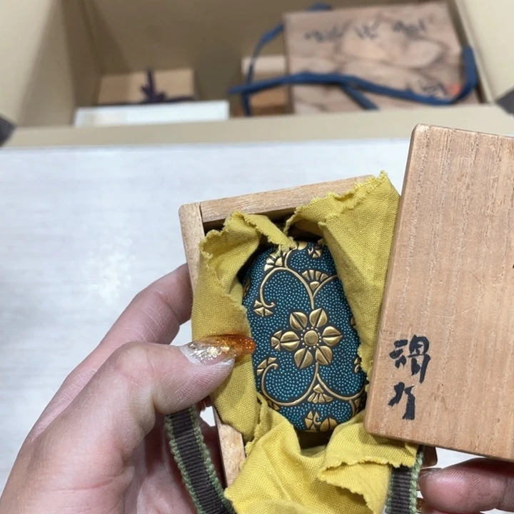 ?****:新亿阁中古商品无售后