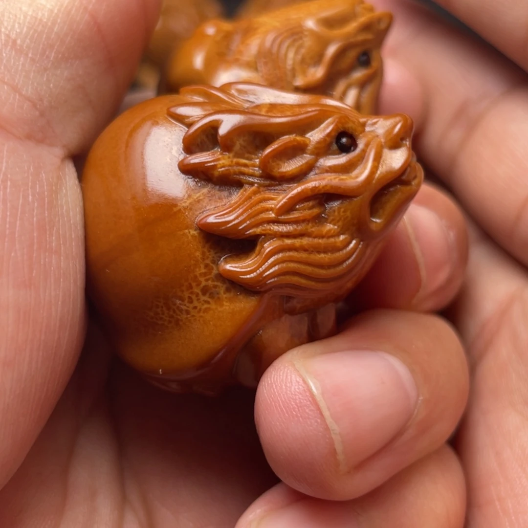 橄榄核手串/手链光背龙龟手球一对3.8左右