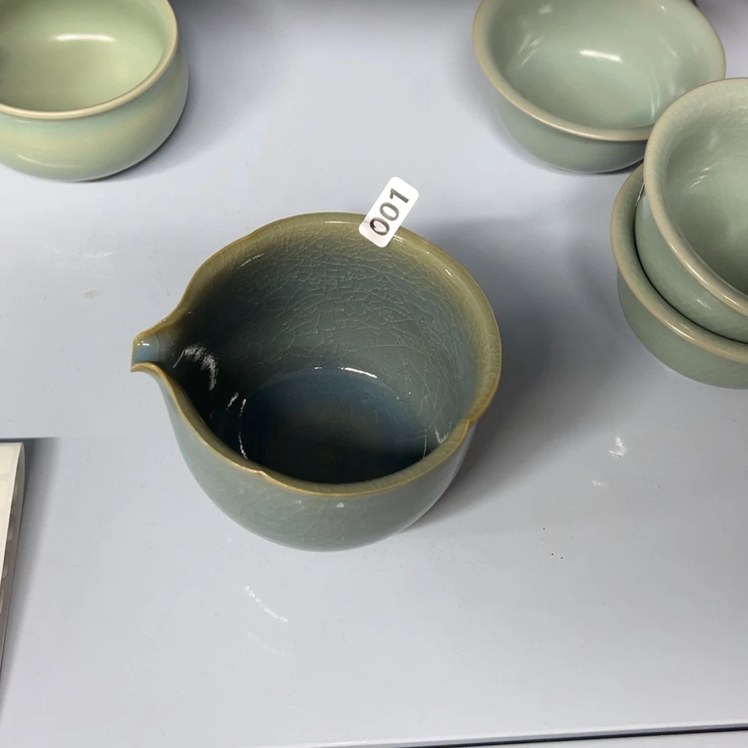 【闪购商品】噜***啦公道微瑕