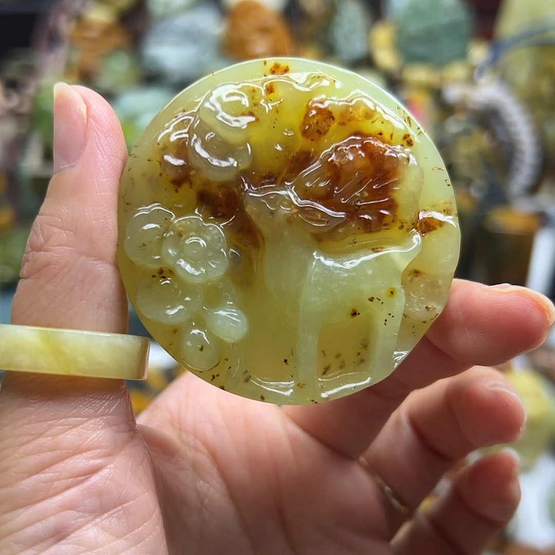岫玉未镶嵌颈饰辽阳小鹿