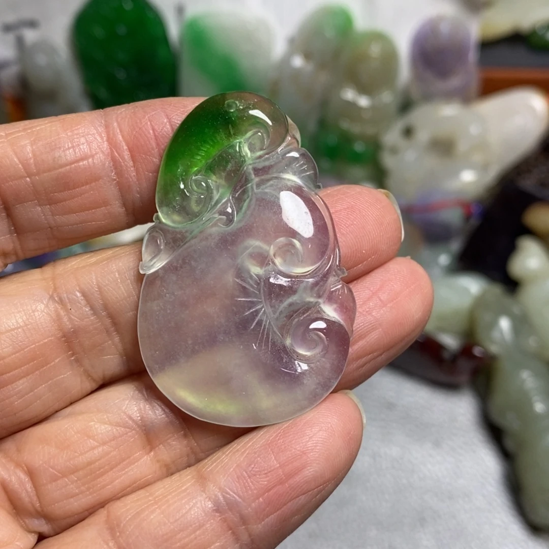 和田玉（糖玉）未镶嵌颈饰