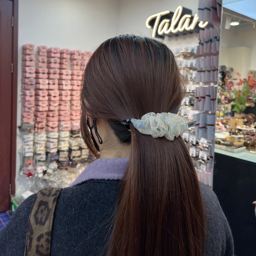 碎花蕾丝香蕉夹温柔小巧