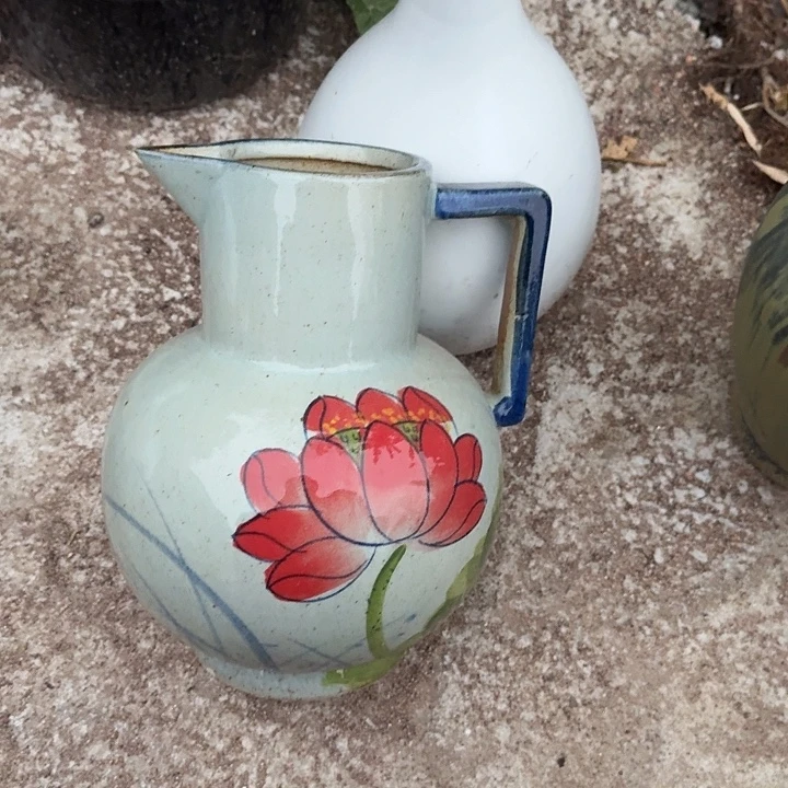 微瑕景德镇陶瓷手工花瓶