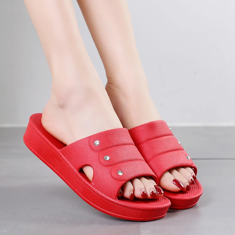 2025新款拖鞋女式韩版夏季厚底增高外穿防滑软底居家中年妈妈女鞋