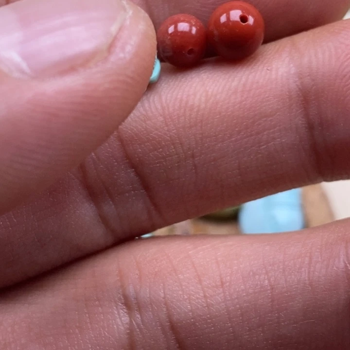 钱***锦南红玛瑙未镶嵌珠宝半成品