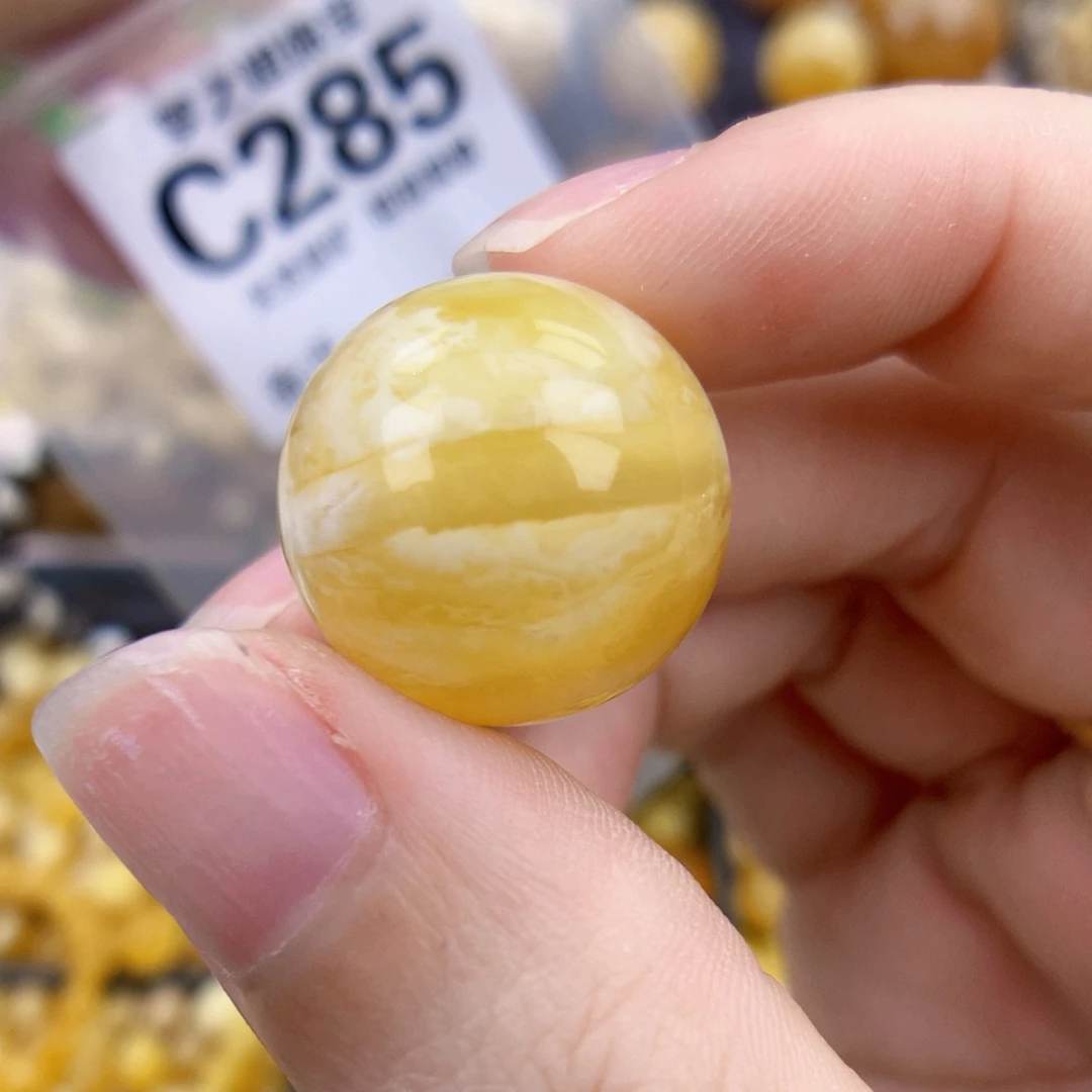 未镶嵌琥珀珠宝奇石19.7