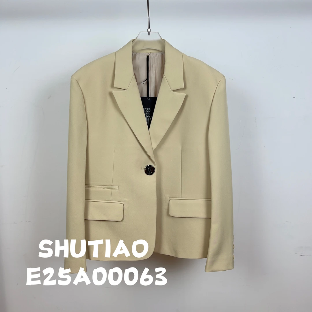 【SHUTIAO】2024秋冬：新款小众设计款外套E25A00063